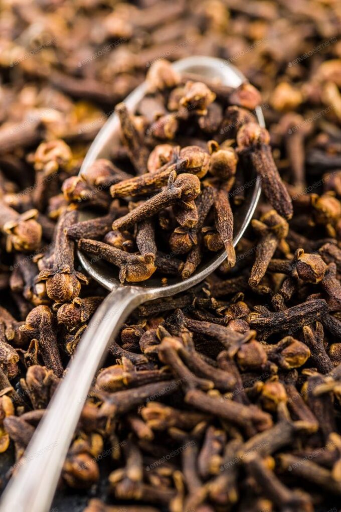 Premium Quality Cloves