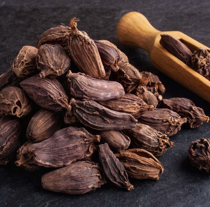 Premium Quality Black Cardamom